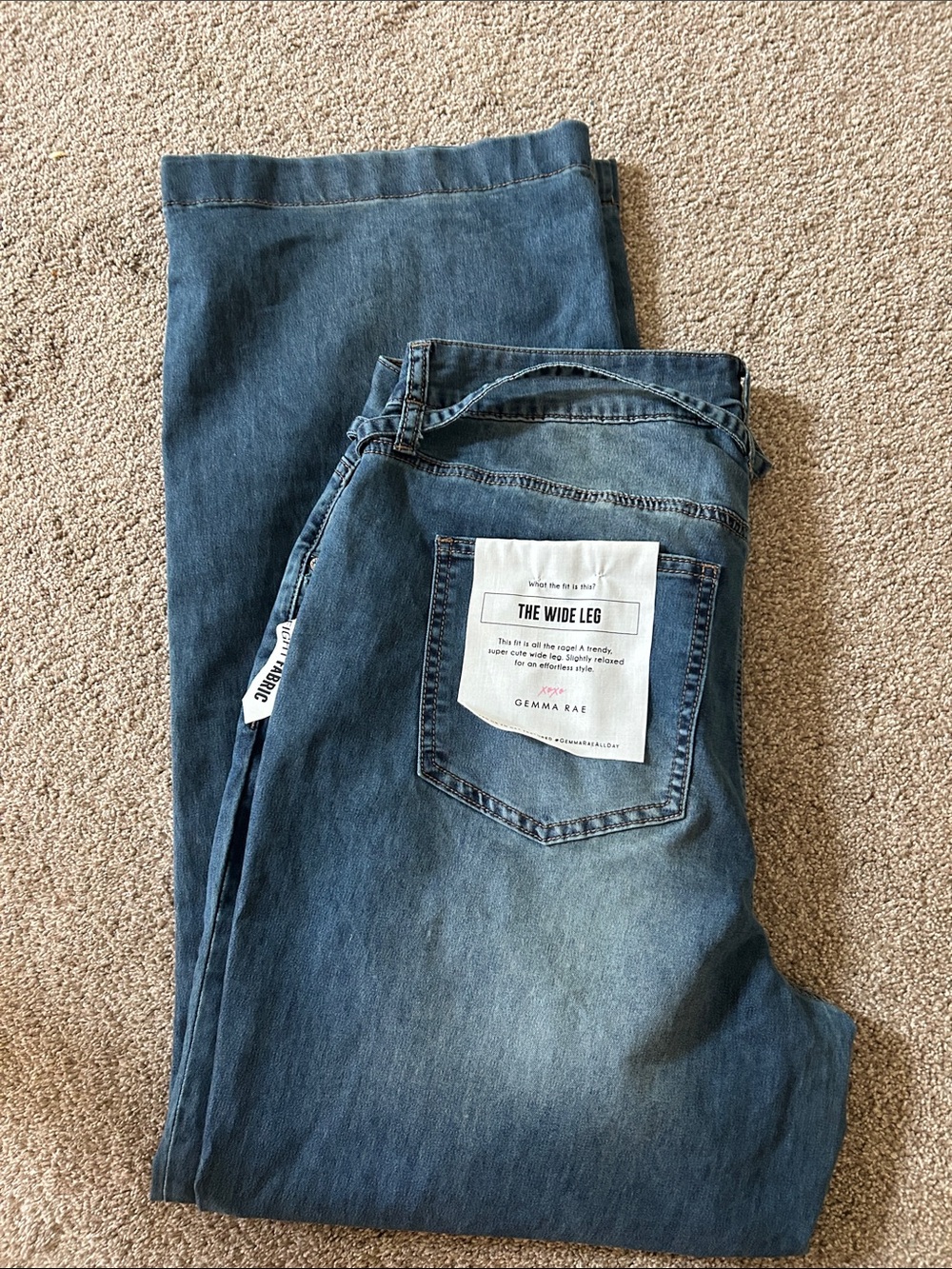 Gemma Rae Wide Leg Jeans in Mid Blue